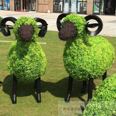 仿真綠雕動(dòng)物圖片_小羊