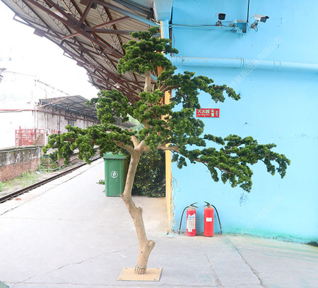 仿真迎客松树